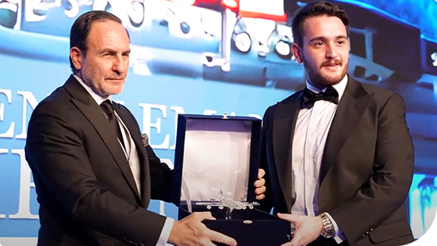 SOA Holding Gentleman Airlines Gecesi